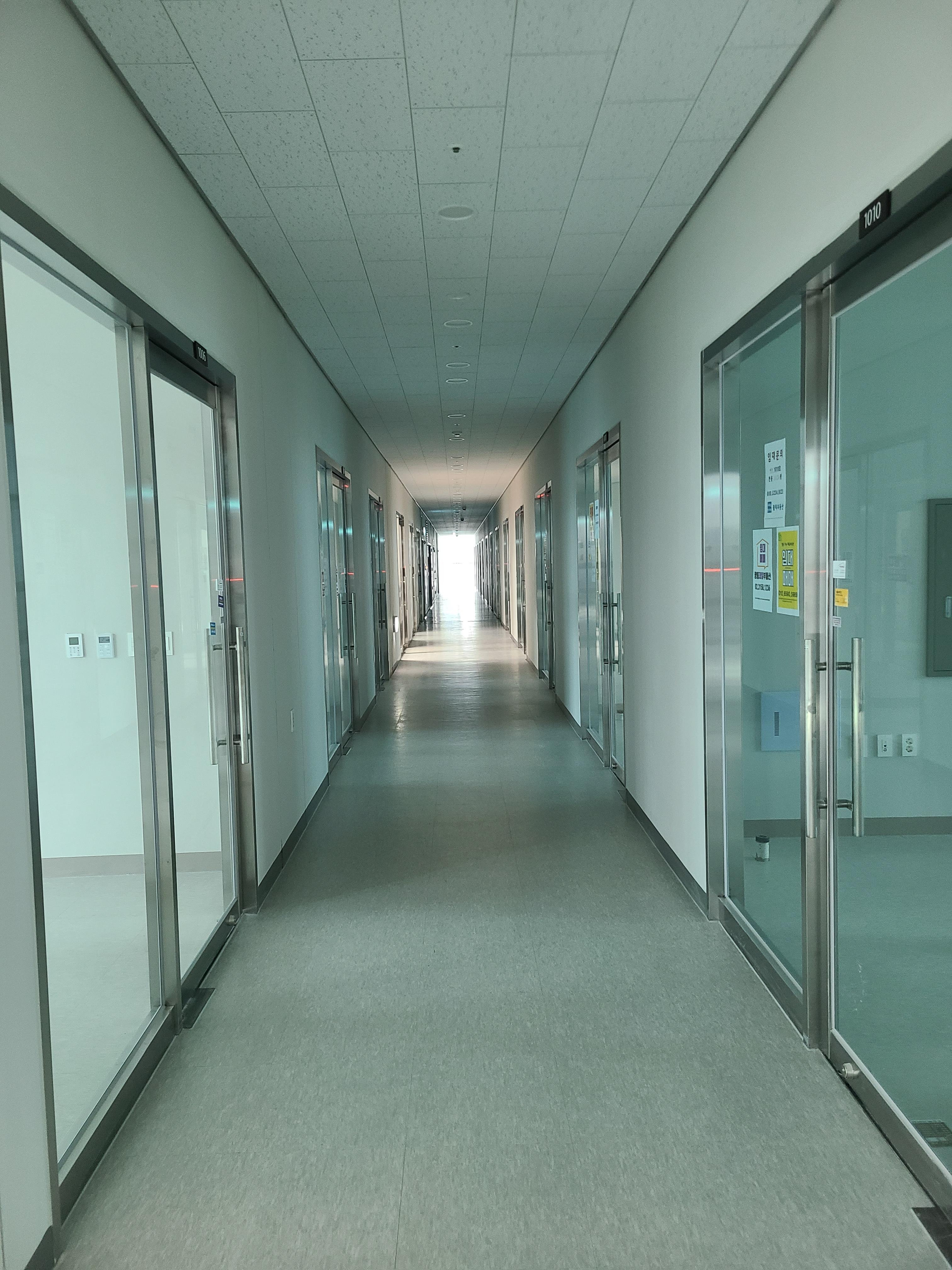 DMC 향동 스타허브플러스 사무실7