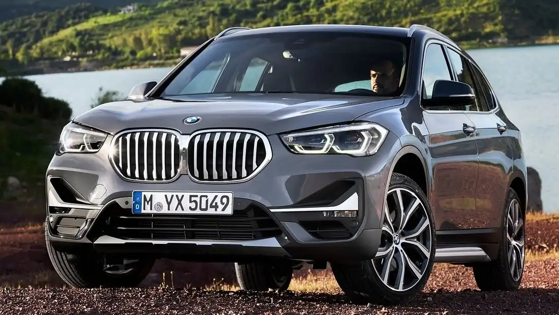 BMW X1 풀체인지 사진 가격 가격표 실구매가 모의견적 제원 옵션 카탈로그 디자인 실내 트렁크 색상 총정리