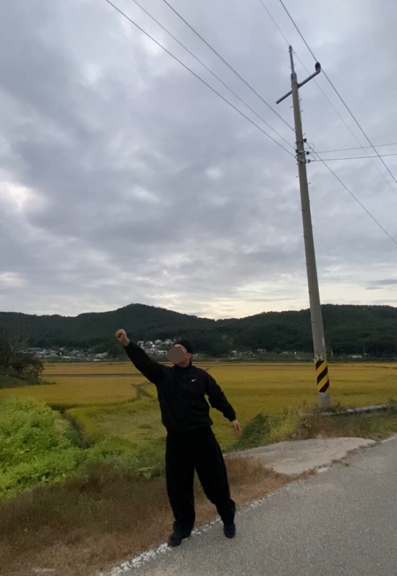 데일리룩(오뭘입)구제 비니, 나이키 스투시 나투시 아노락, 무신사 벌룬 와이드 데님 팬츠, 아식스 조그 100, 빈티지패션, 데일리룩, 남자데일리코디, 남자데일리패션, ootd