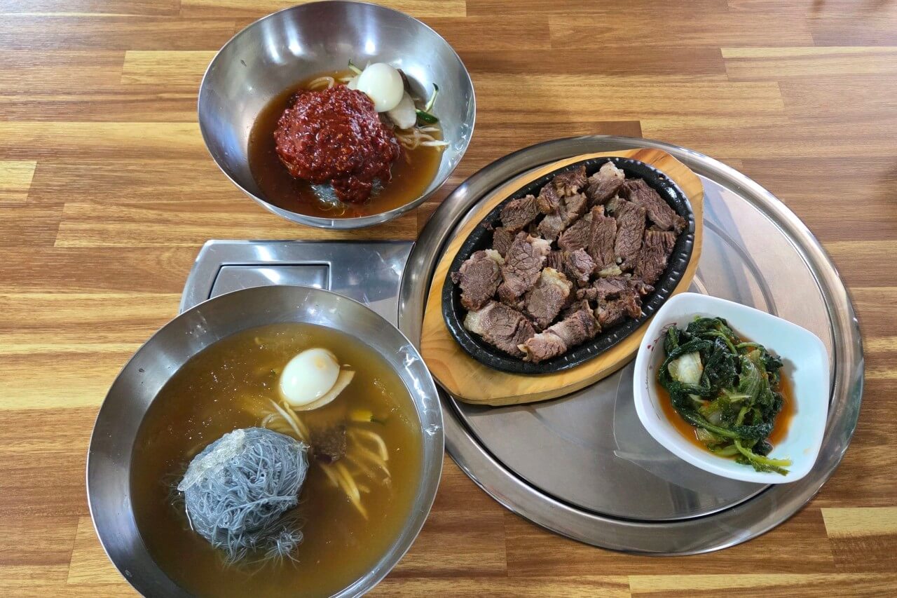 식객 허영만의 백반기행 297회 귀궁 육성재와 함께한 춘천 회냉면 맛집 춘천집