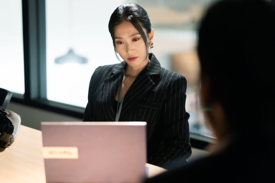 디즈니 플러스 지배종 몇부작 출연진 : 줄거리, 작가, 디즈니플러스 드라마 추천