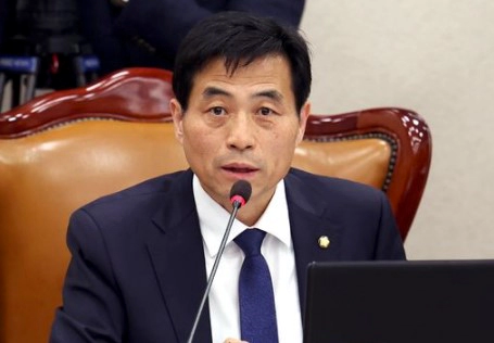 김민기 국회의원 총선 불출마 선언 이유