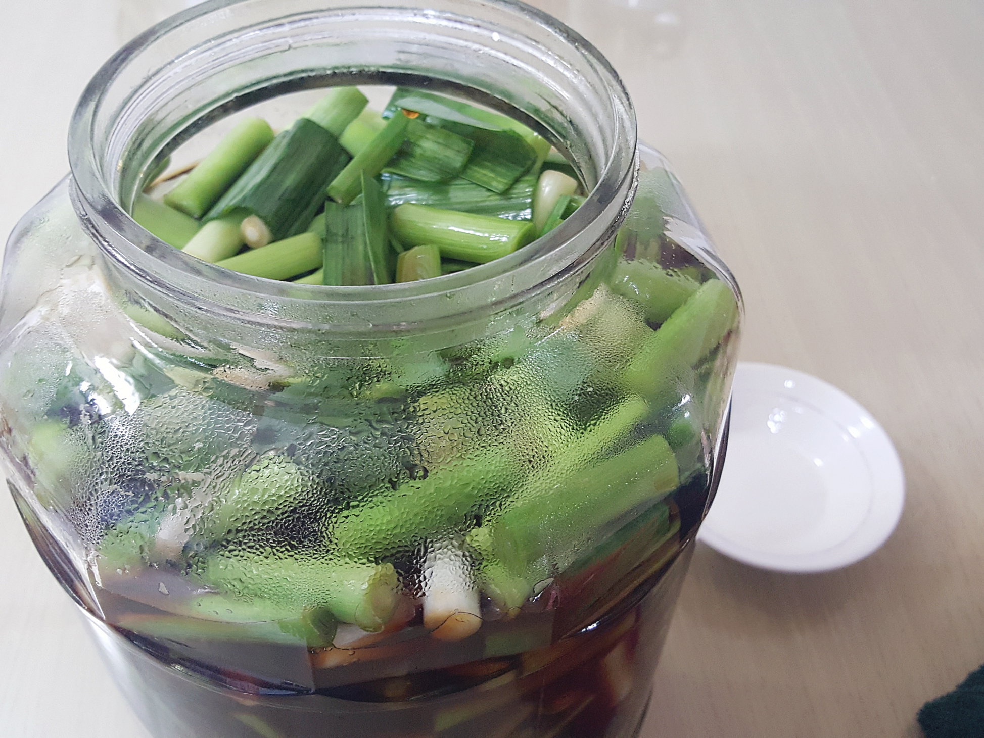 마늘장아찌 녹변현상, 원인과 방지법