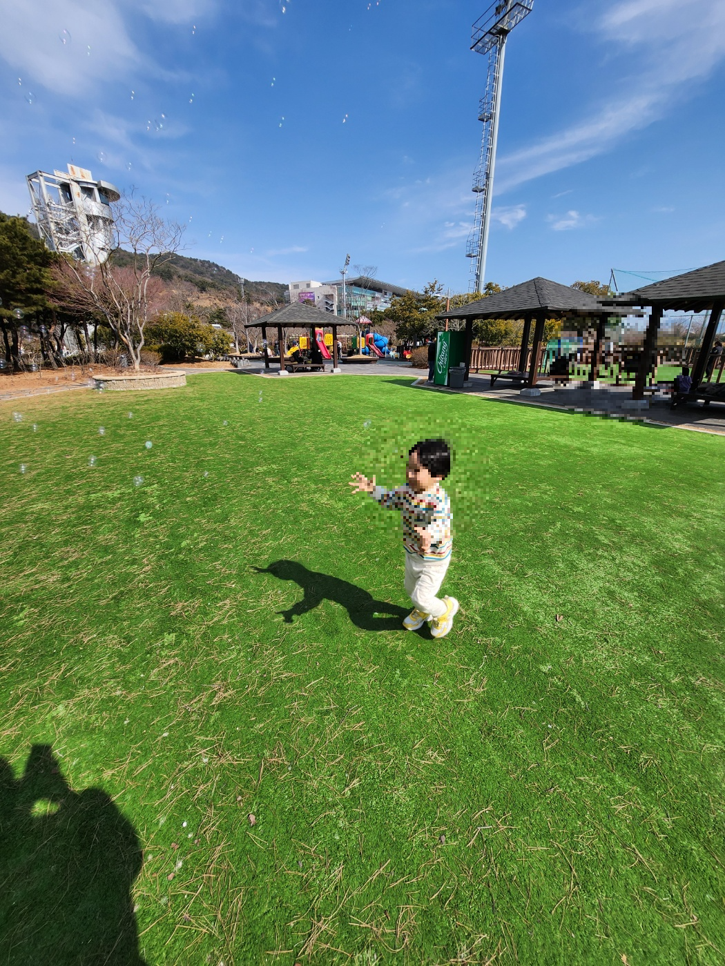 부산경남-렛츠런파크-비눗방울