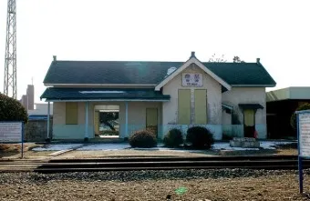 간이역 메뉴 추천 메뉴판 짬뽕 우동 분식 안주 맥주 가격_15