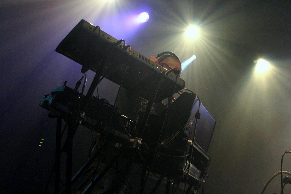 이디오테잎 IDIOTAPE