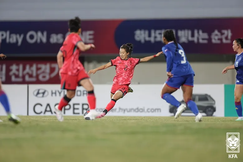 여자 축구 필리핀전