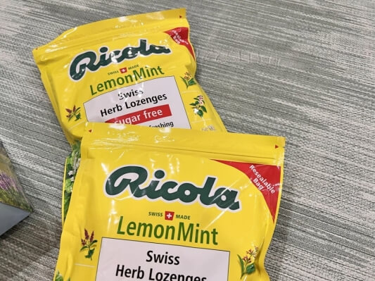 리콜라 캔디 포장 사진