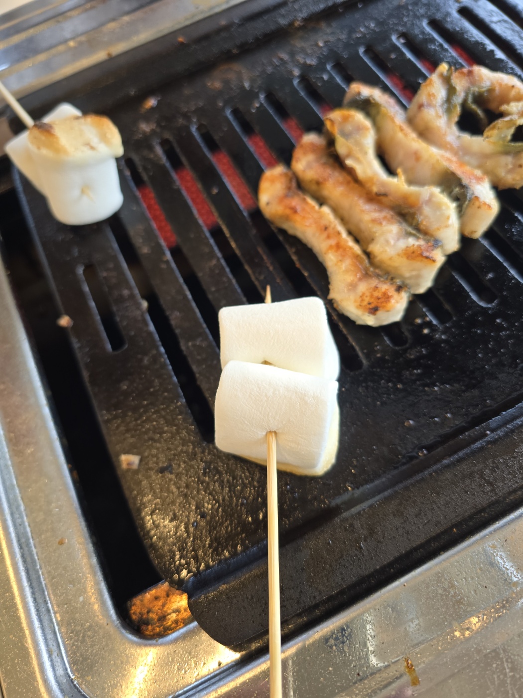 마시멜로도 구워봐요