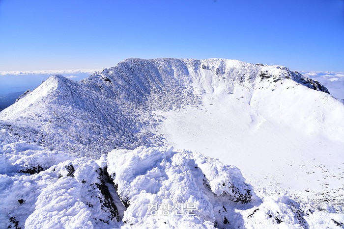 제주도 한라산 성산일출봉
백록담