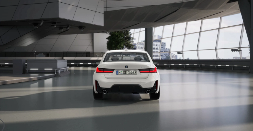 3시리즈 페이스리프트 M스포츠 패키지 뒷모습