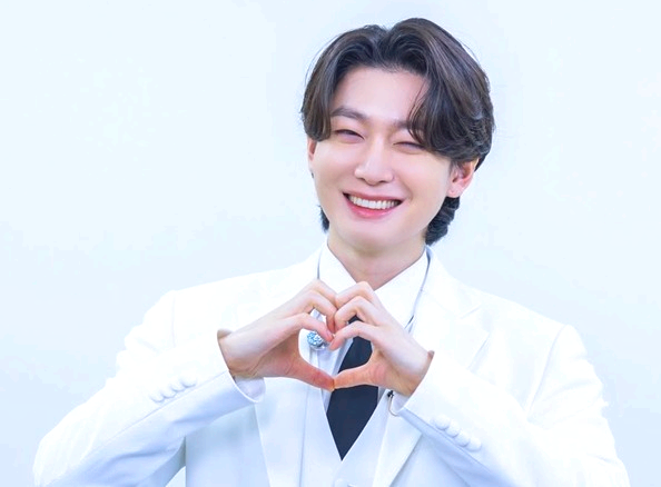 김용빈