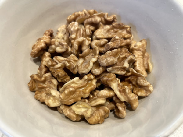 호두 전처리 후 맛 보기