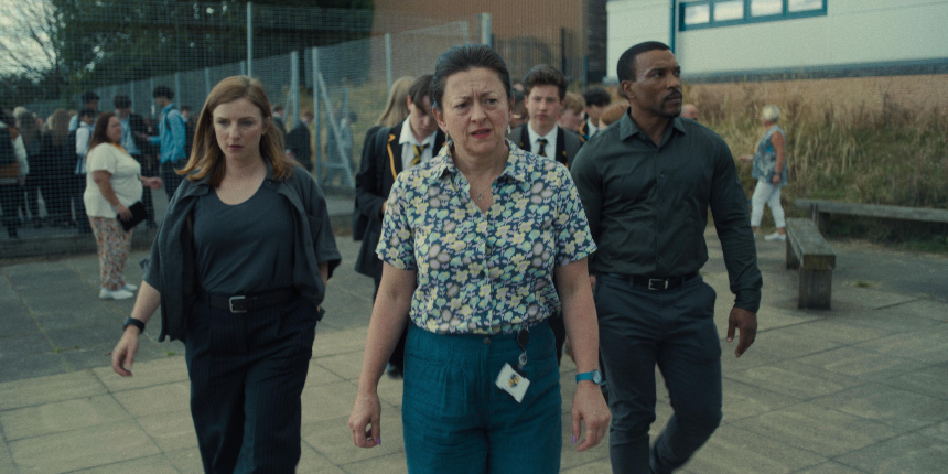 넷플릭스 오리지널 시리즈 '소년의 시간'(Adolescence, 2025) 리뷰 - 줄거리&middot;출연진&middot;평점