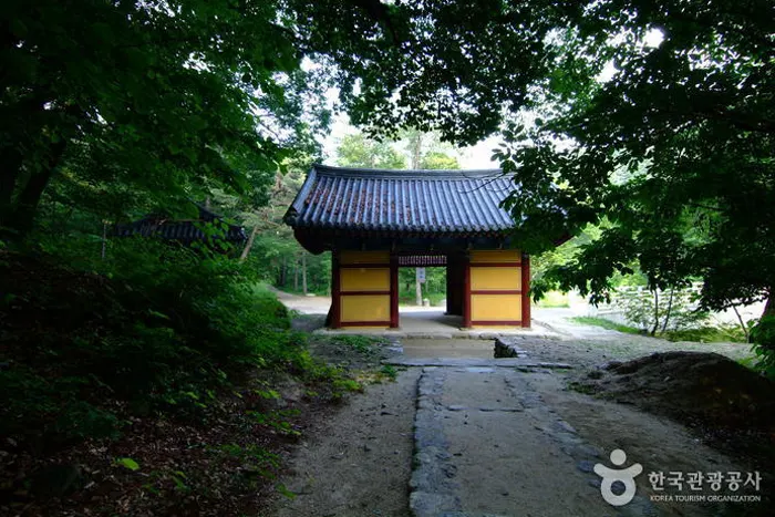 청암사 전경 이미지