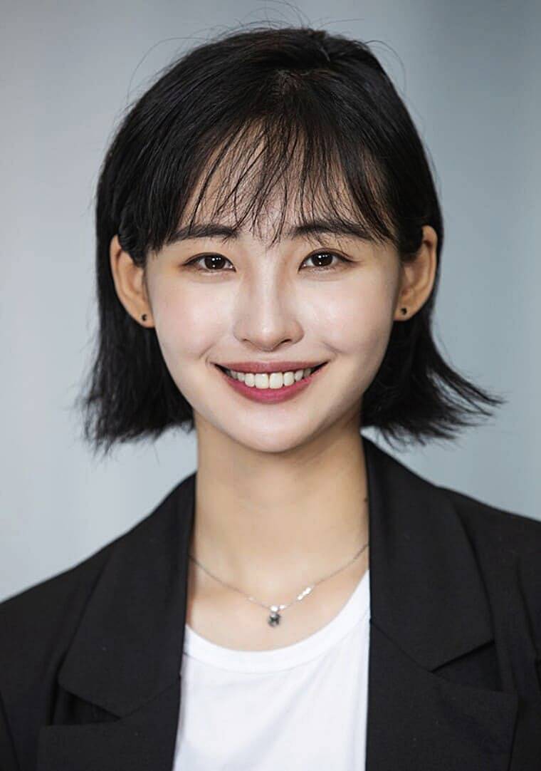 가수-겸-모델-솜혜빈