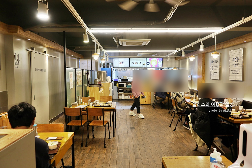 홍익돈까스 부산대점, 양 많고 맛있어서 자주 가는 식당, 홍익돈까스와 해물볶음우동