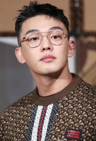 배우 유아인, 징역 4년