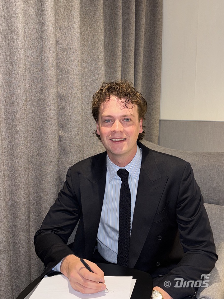 Curtis Wesley Taylor