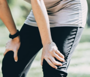 무릎에 물이 차는 증상 이유, 찼을 때 치료법과 치료기간