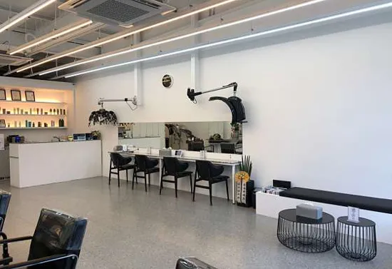 이우헤어살롱 제주노형점