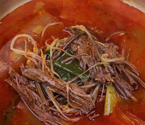 겨울철 보양식 육개장 맛있게 끓이는 법 황금레시피
