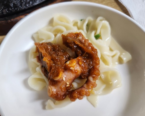 골목안채낙지와칼국수