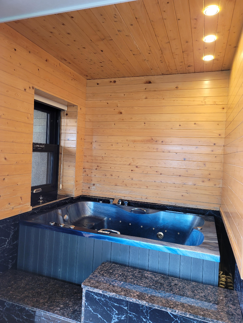 더오션 풀빌라 제트스파