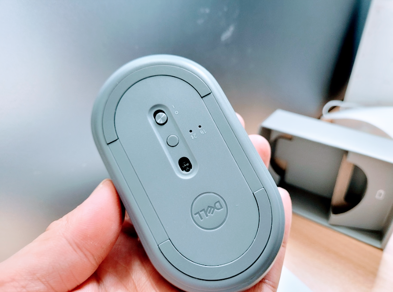 DELL MS3320W 무선 마우스 바닥