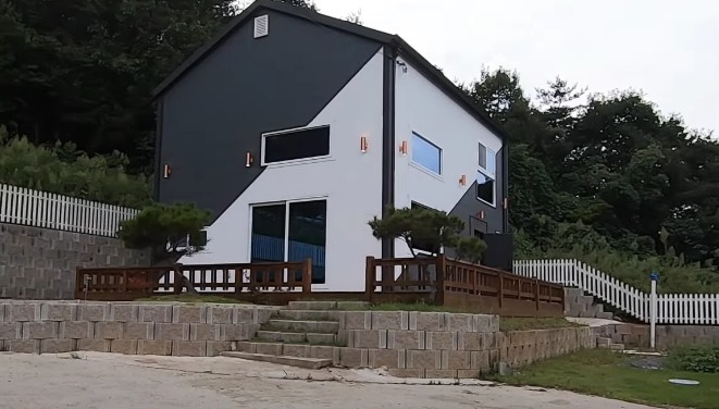 경상북도 전원주택 매매 급매물 - 포항시 남구 동해면 발산리, 상주시 낙동면 용포리, 영천시 청통면 계지리, 청도군 매전면 지전리