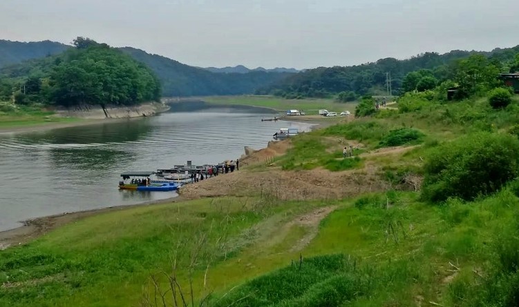 부소담악