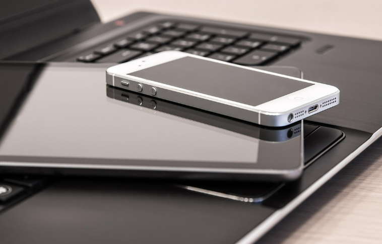 초고속 인터넷 시대, 기가 인터넷이 선택 아닌 필수인 이유 관련 사진