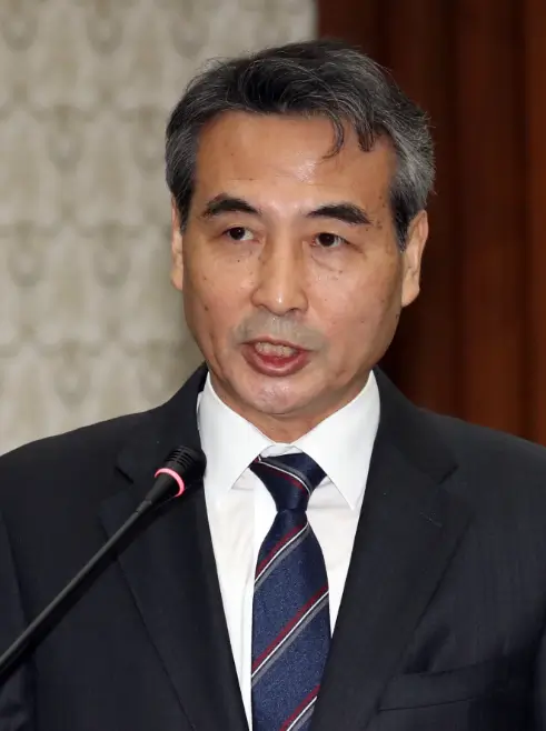 민중기