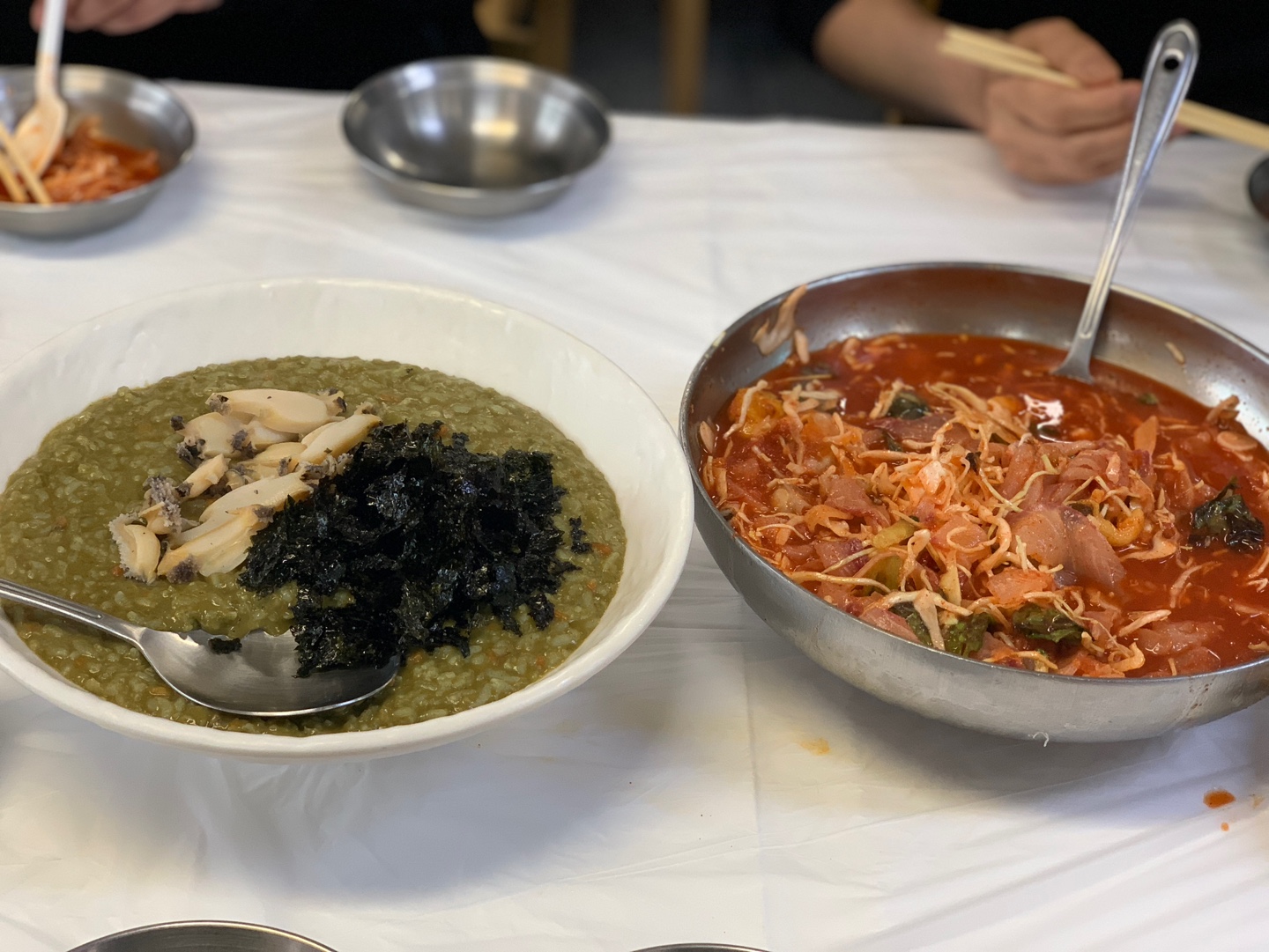 전복죽과 물회