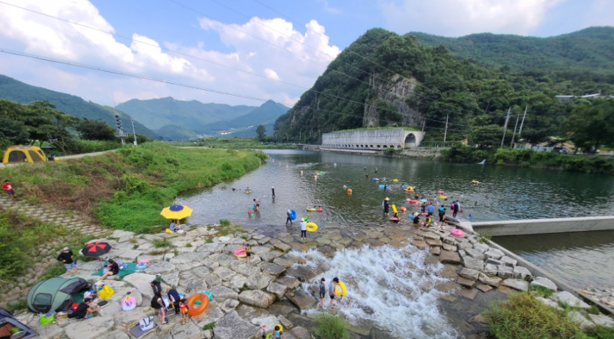 밀양 얼음골 계곡