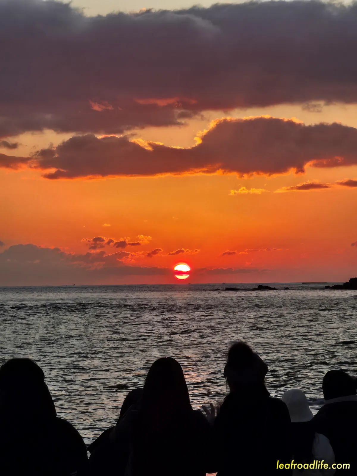 속초-외옹치-해변-일출-모습-사진