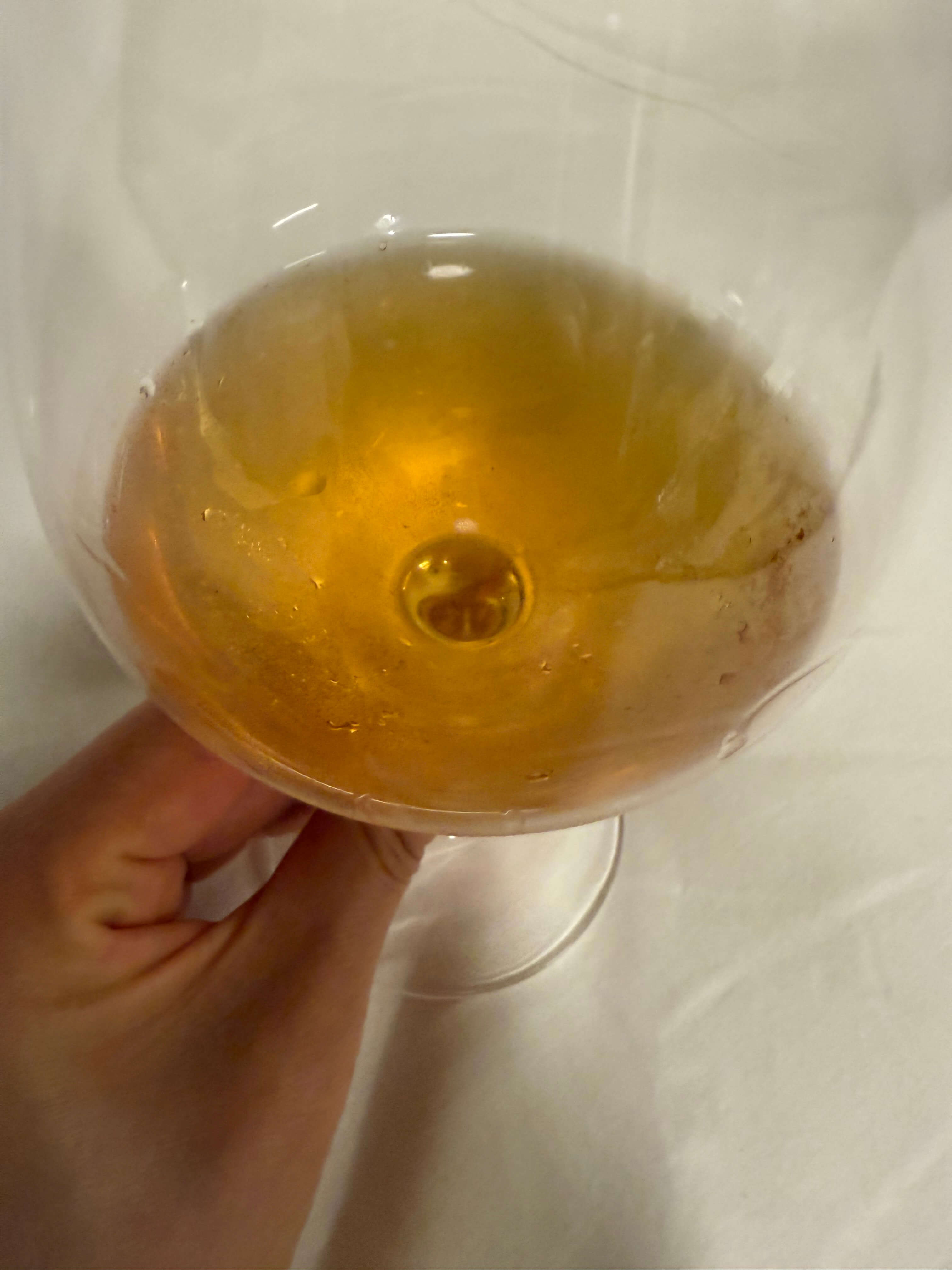 Charles Heidsieck Brut Rรฉserve (1990s, British Airways Exclusive), Champagne, France๏ฝ์ฐฐ์ค ํ์ด์ง ๋ธ๋คผ ๋ฆฌ์ ๋ธ (1990๋
๋, ์๊ตญ ํญ๊ณต ๊ธฐ๋ด ํ๋ฆฌ๋ฏธ์ ์๋น์ค ์ ๊ณต์ฉ)