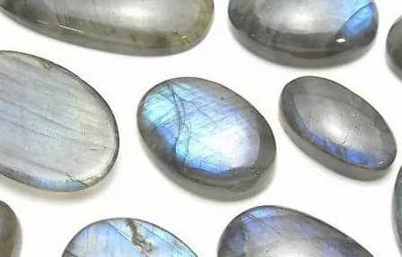 라브라도라이트