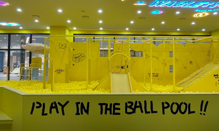 와글아이-앨리웨이-키즈카페-이용공간-설명하는-사진