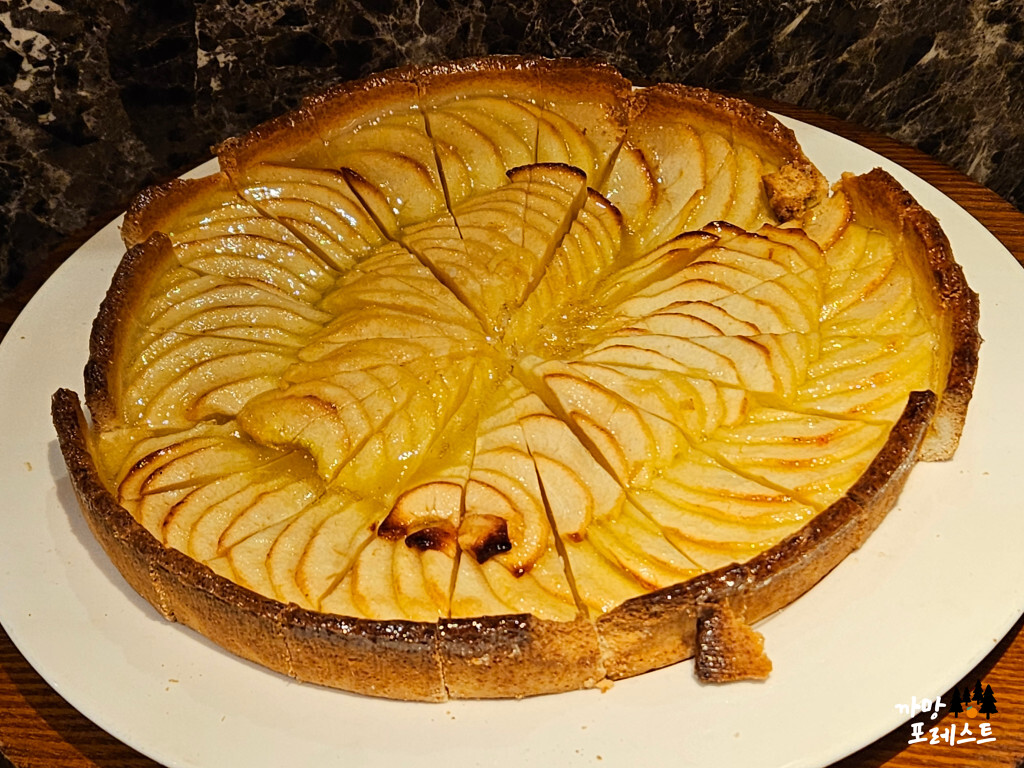 더 리버사이드 호텔 뷔페 케이크