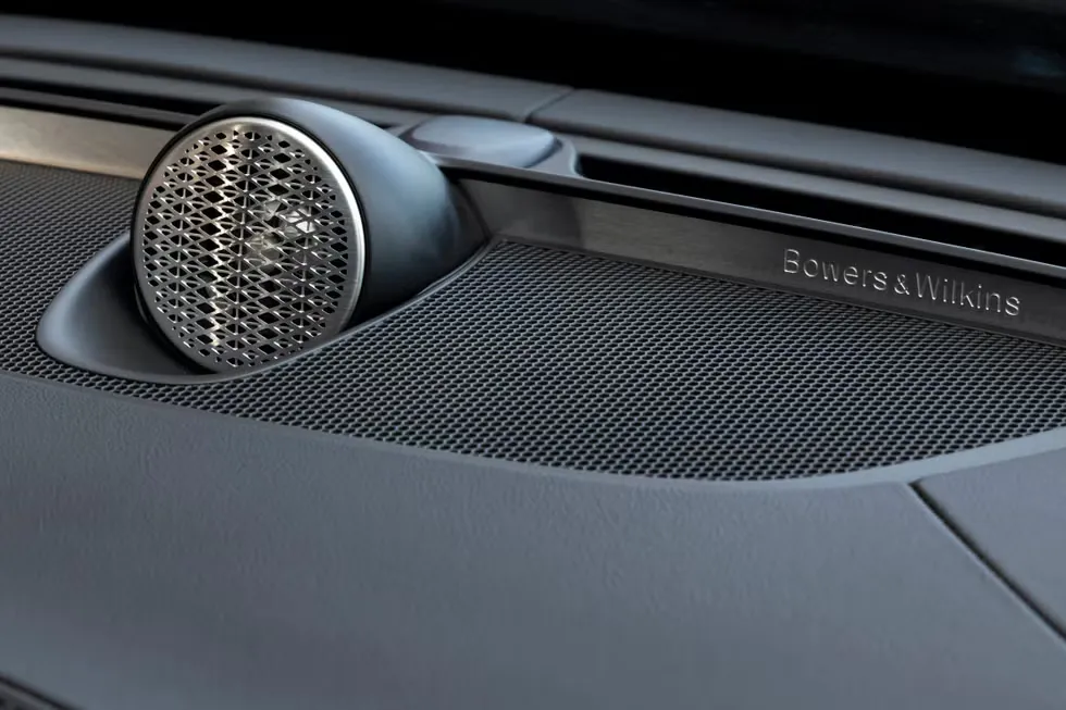 볼보 XC90 이미지