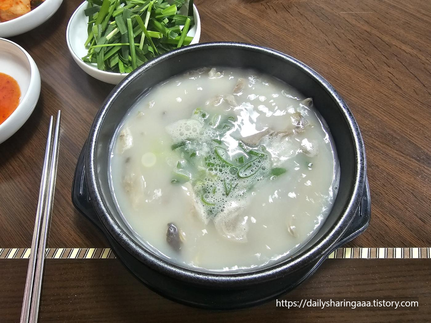 인천_가정동_가마솥순대국_특순대국