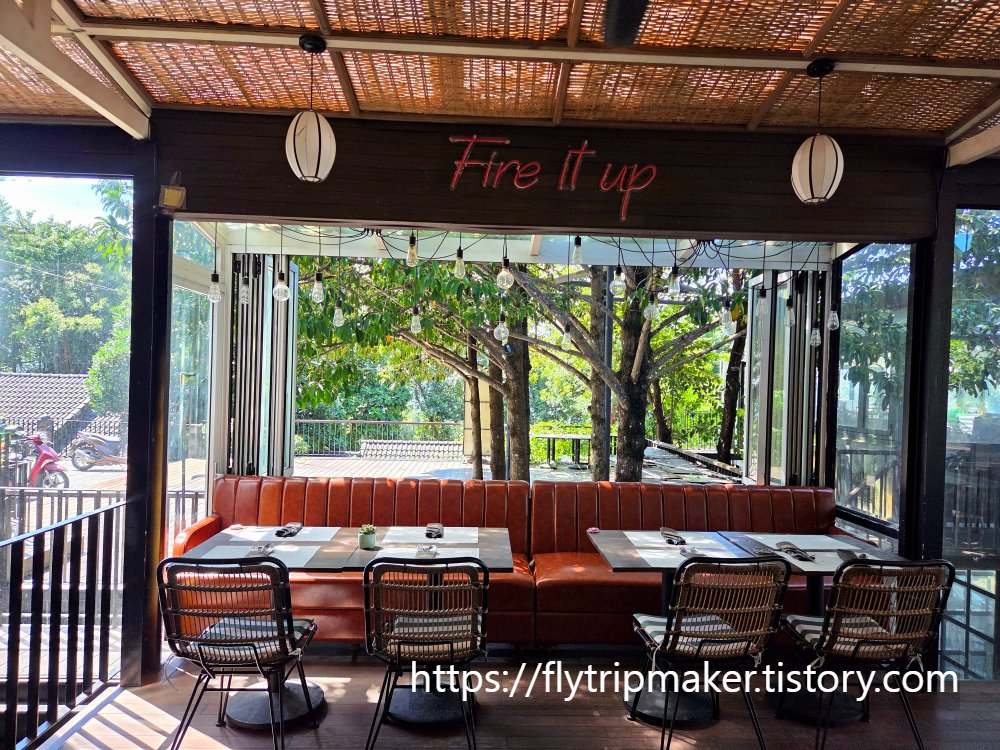 #쭈온쭈온 카페