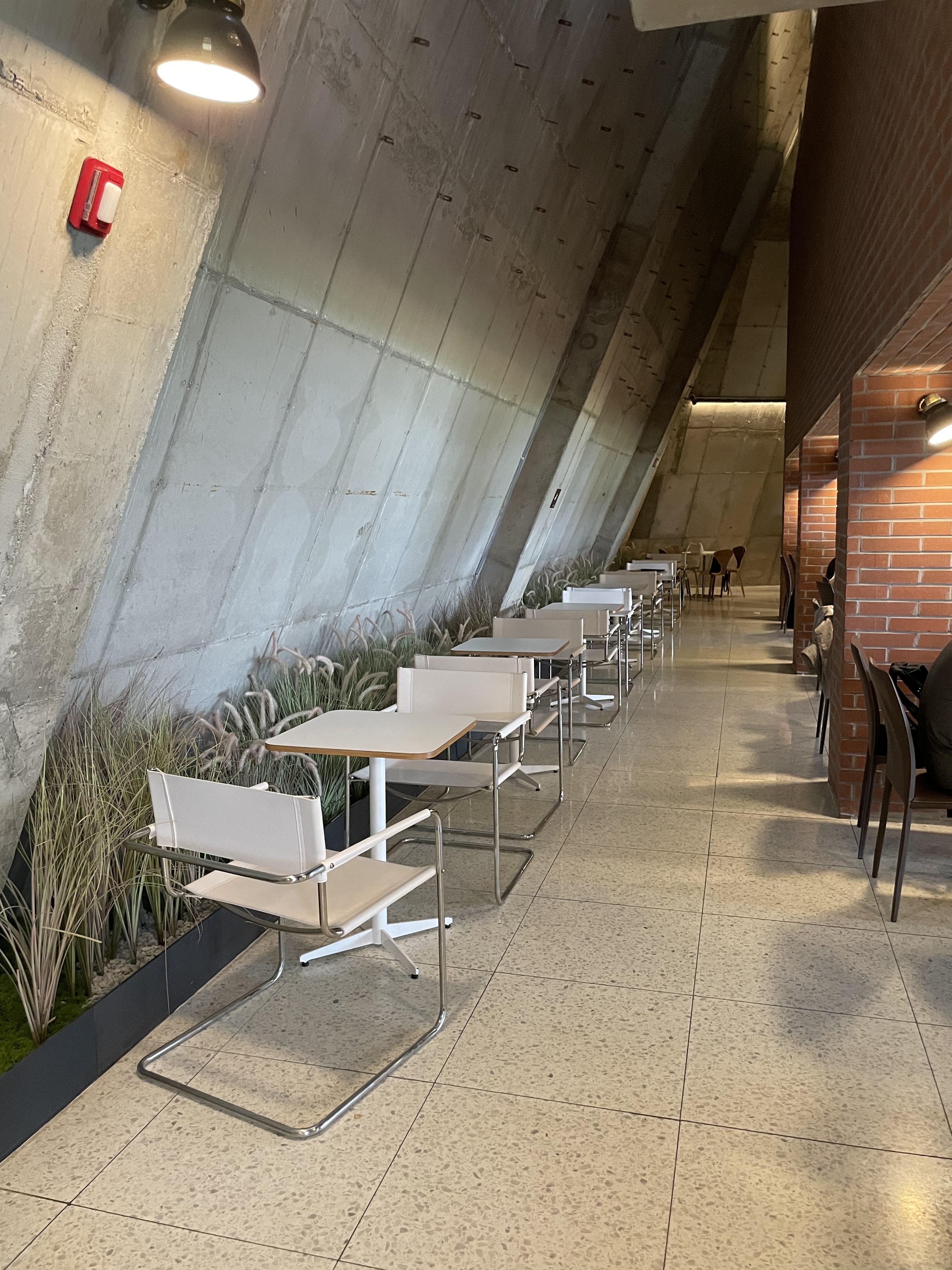 김포 한강뷰 대형카페 아보고가