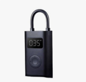 휴대용 자동차 공기 주입기입니다. 자동차 타이어뿐만이 아니라 아이들 물놀이 기구, 자전거 타이어, 축구나 농구공 등에도 공기를 주입할 때도 사용할 수 있어서 다용도 제품입니다.