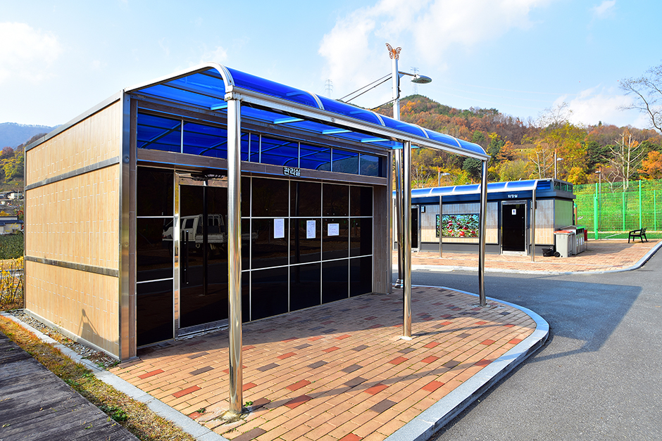 사과테마파크 오토캠핑장