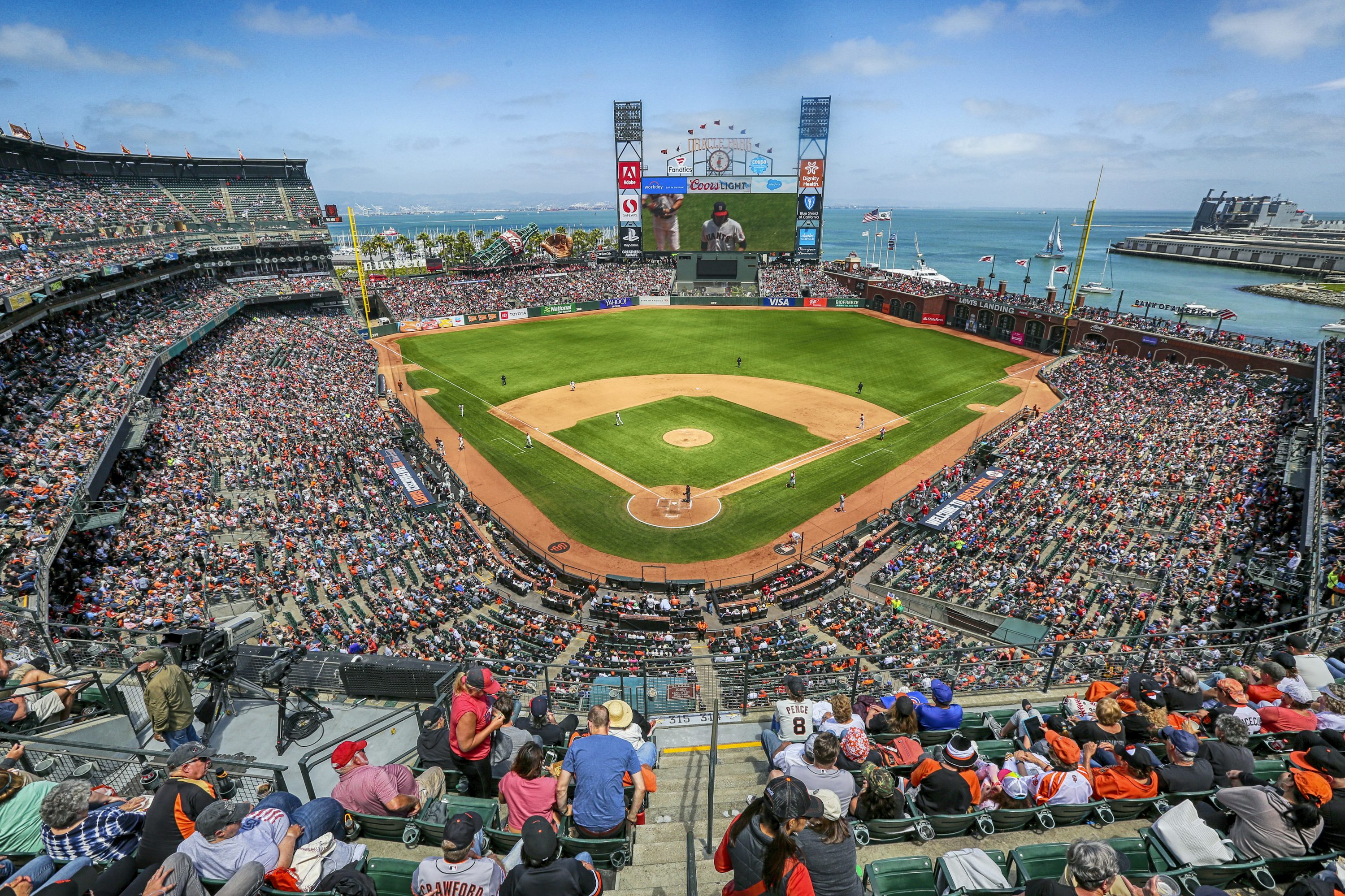 높은곳에서 내려다본 야구장