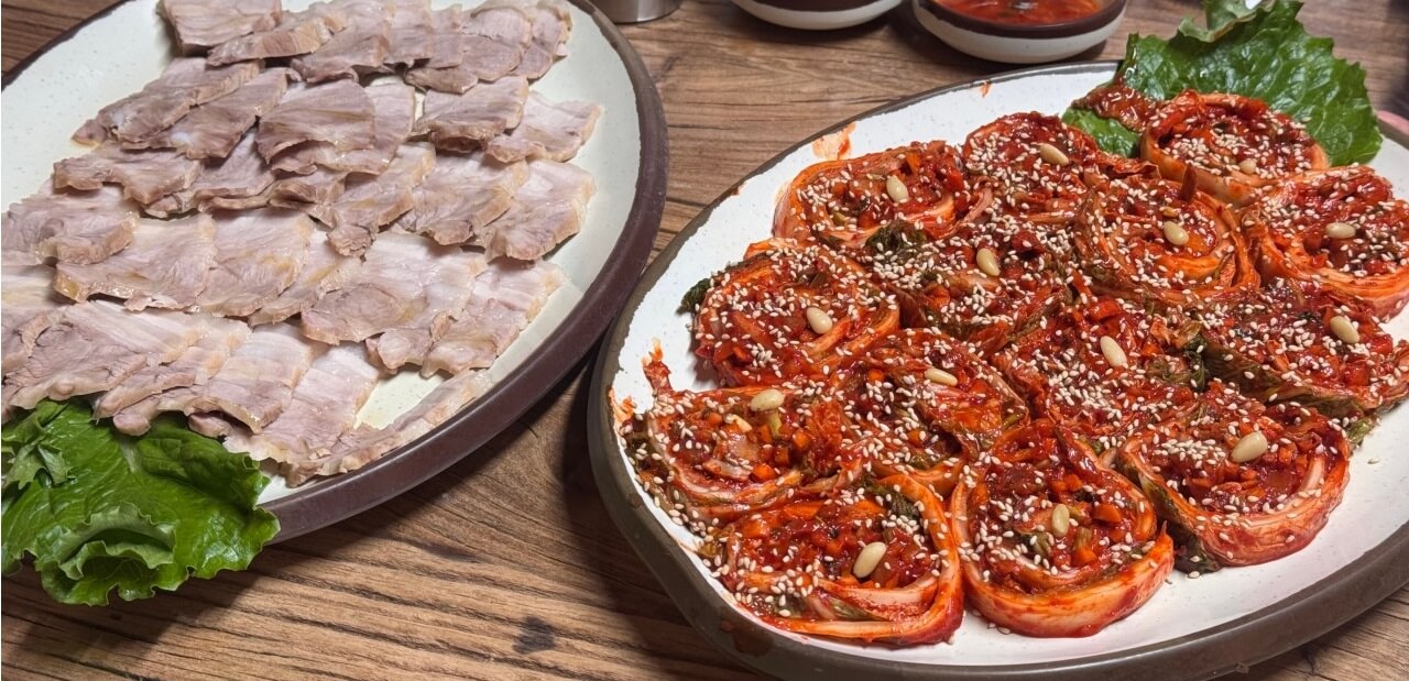 생생정보 2329회 오늘 또 방문 스타 밥집 개그맨 유민상 단골 보쌈 맛집 서울 영등포 양평동 이필당족발보쌈