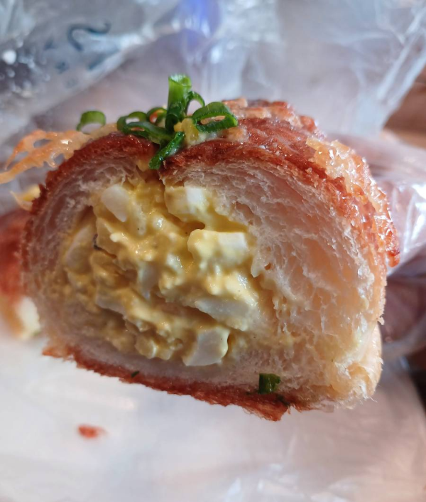 안스 에그소금빵 비주얼