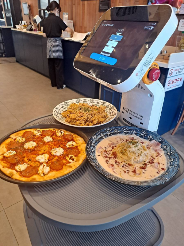 롤링파스타 서빙로봇